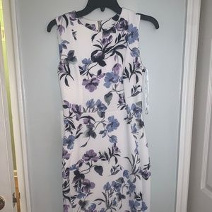 Classy, Springy Floral Calvin Klein Dress